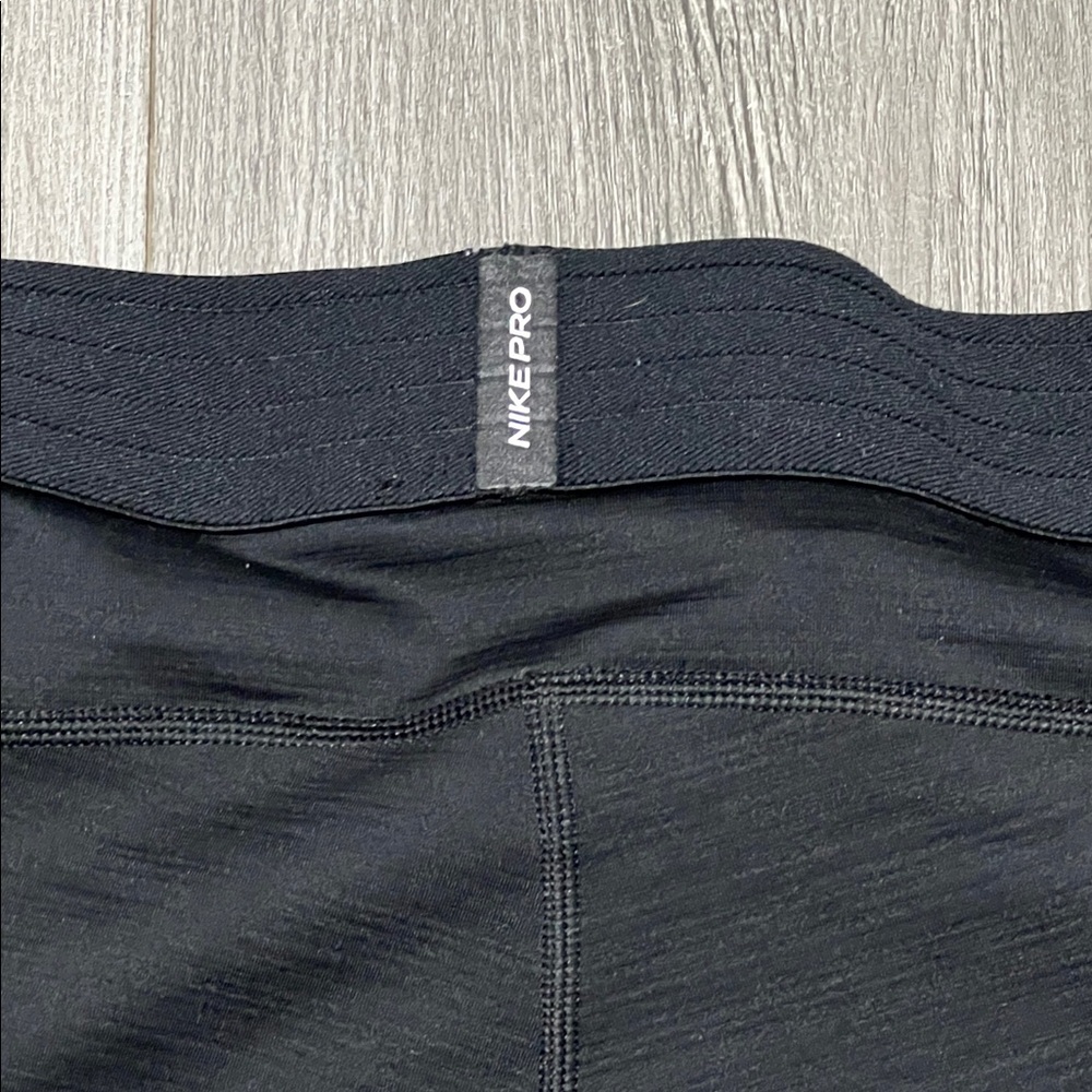 Nike Pro Dri Fit Mens leggings with a pocket / black / Size L - Picture 7 of 13